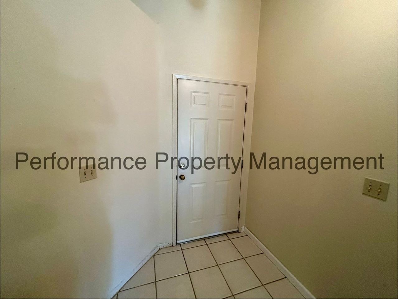 7318 Chilibre St - Photo 2 of 15