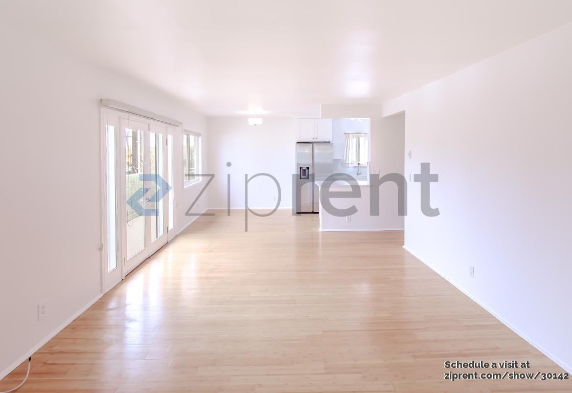 3115 6th St #4 - Photo 2 of 19