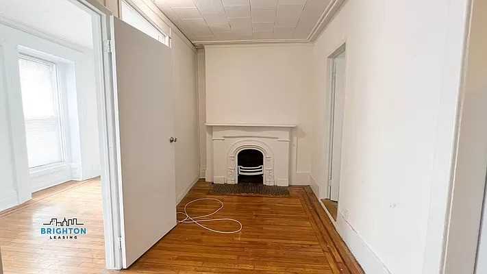 118 East 31st Street #3R - Photo 6 of 9