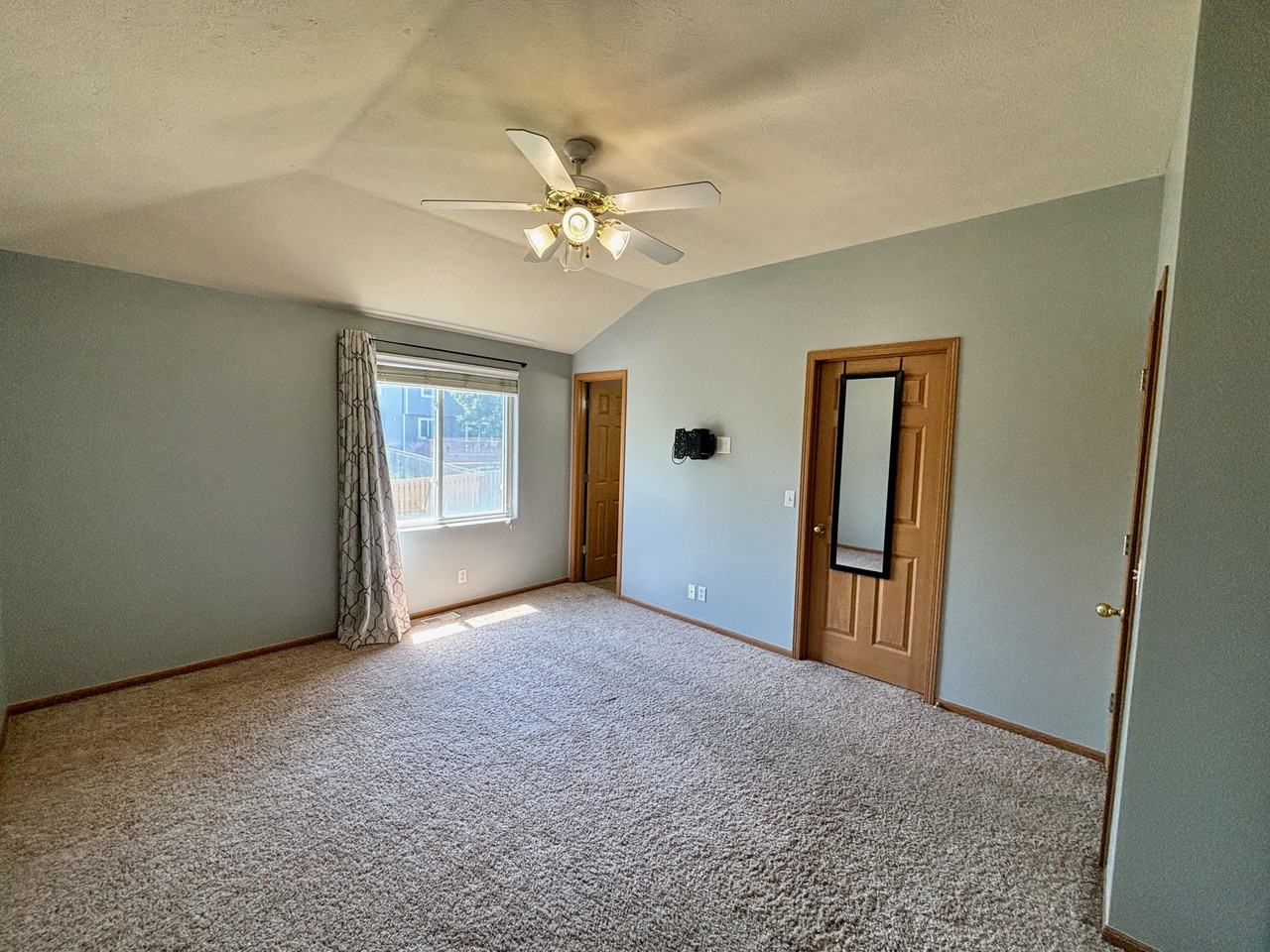11601 Monroe St #NA - Photo 7 of 13