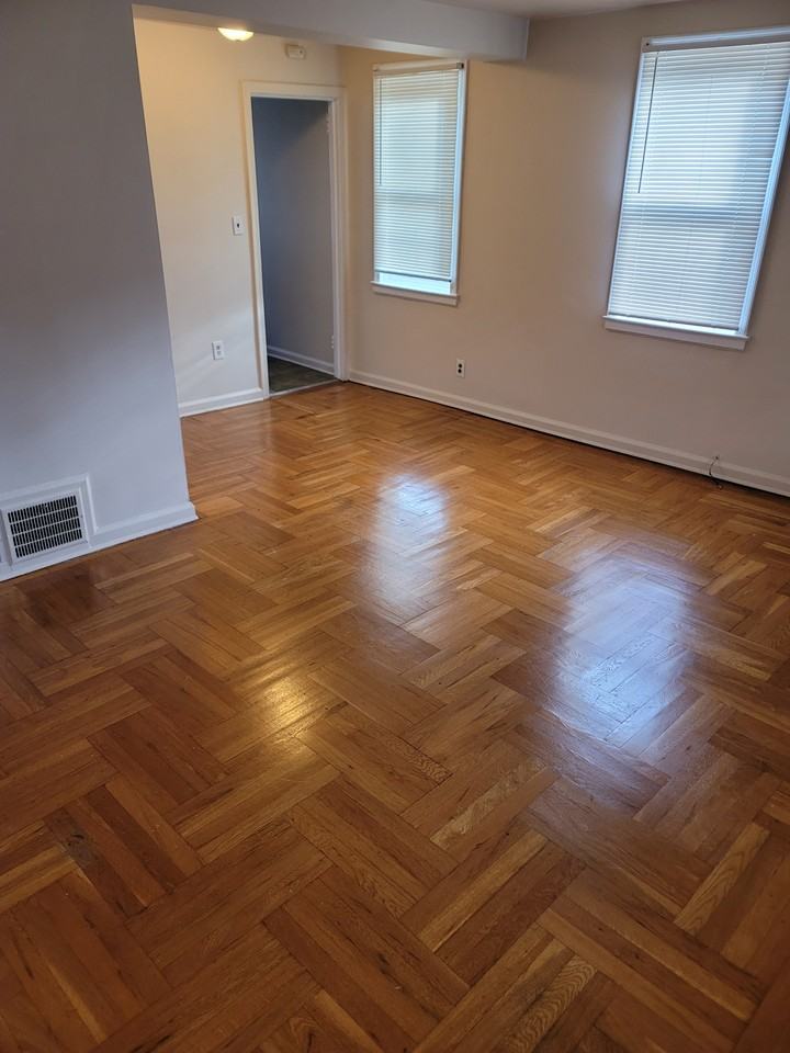 11 Corbin Ct #2 - Photo 3 of 11