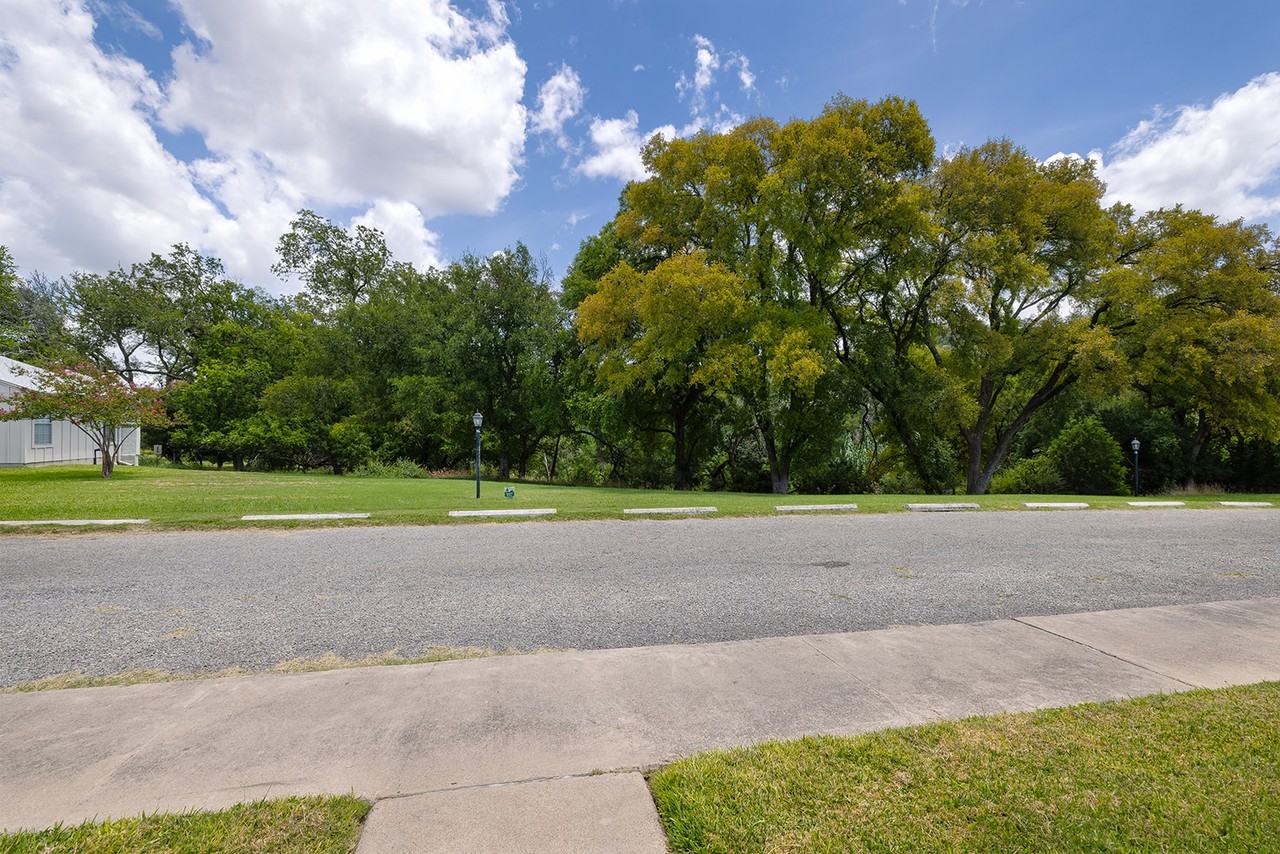 1940 Leslie Dr #NA - Photo 7 of 24