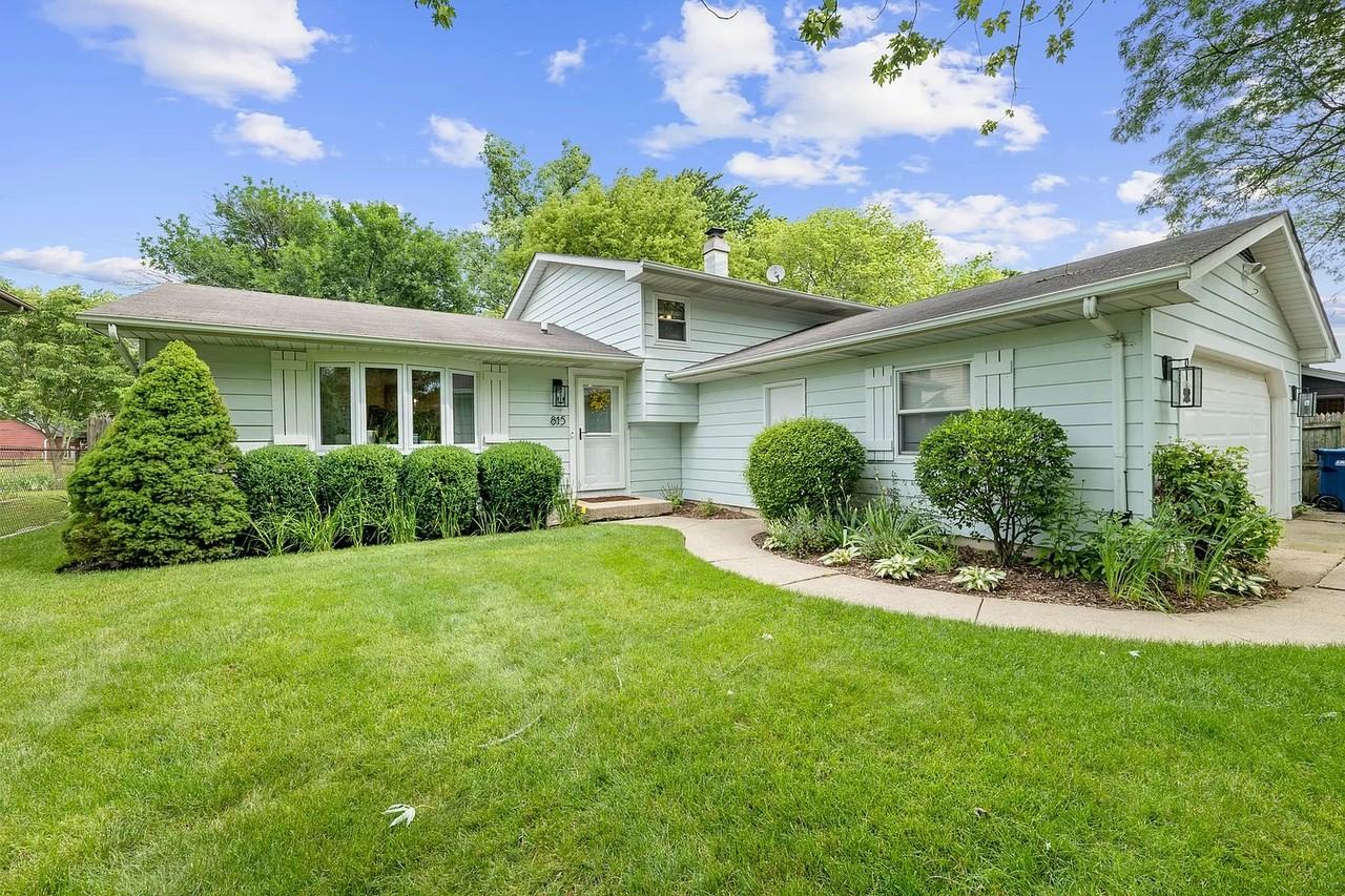 815 Jenkisson Ave - Photo 2 of 28