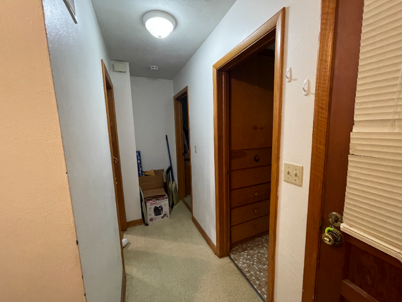 1302 E Mumford Dr - Photo 7 of 14