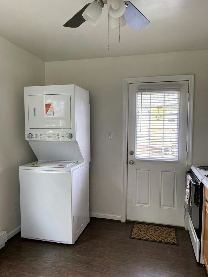 1601 Monteiro Street, Unit 1601 Monteiro Street - Photo 7 of 15