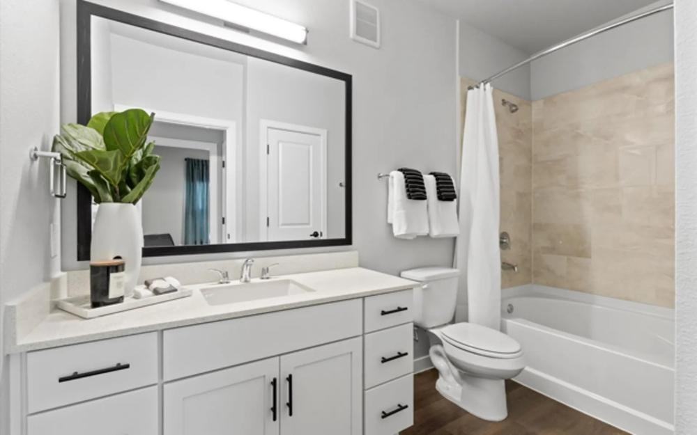 6900 South Interstate 35 - Photo 4 of 10