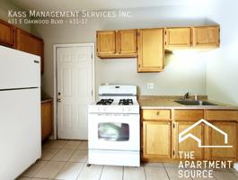 featured image of 435 E Oakwood Blvd #30