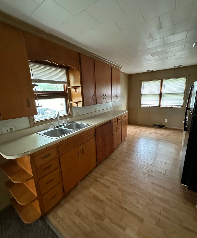 Lagrange2315 - Photo 3 of 6