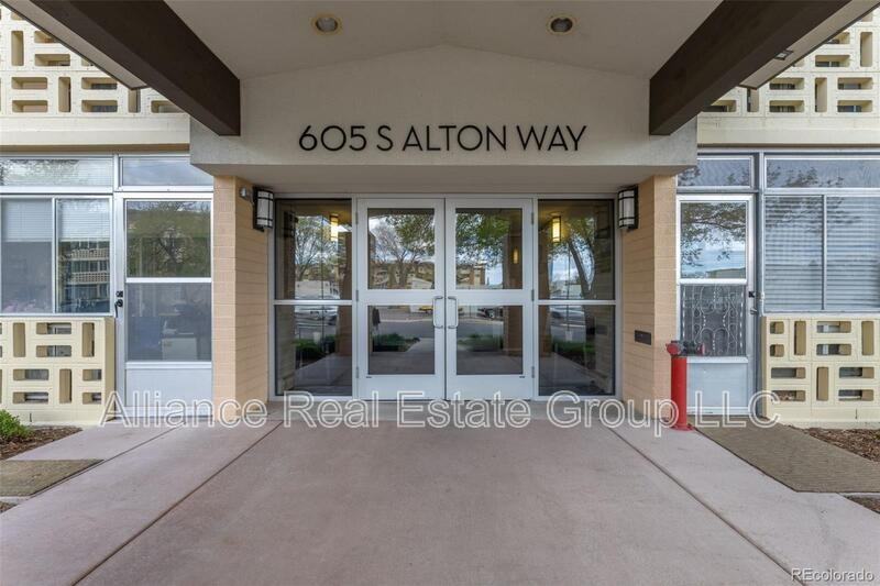 605 S Alton Way #1D - Photo 2 of 11