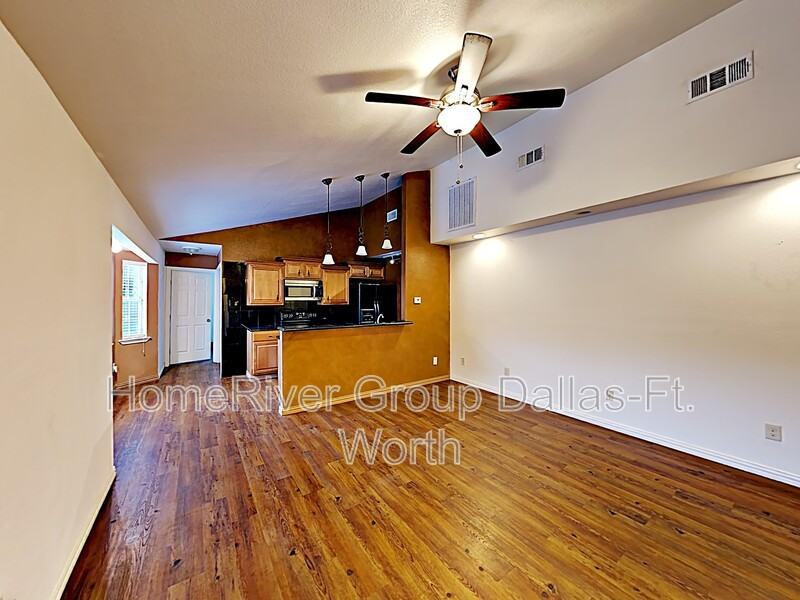 644 Nw 11th St - Photo 2 of 17