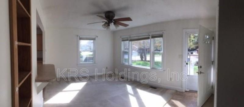 14 Curtis Dr - Photo 2 of 7