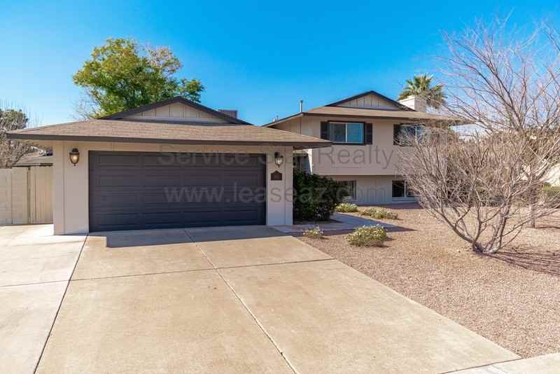 5620 N 83rd St - Photo 2 of 50
