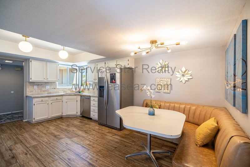 5620 N 83rd St - Photo 7 of 50