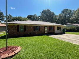 featured image of 3004 Glendale Ave