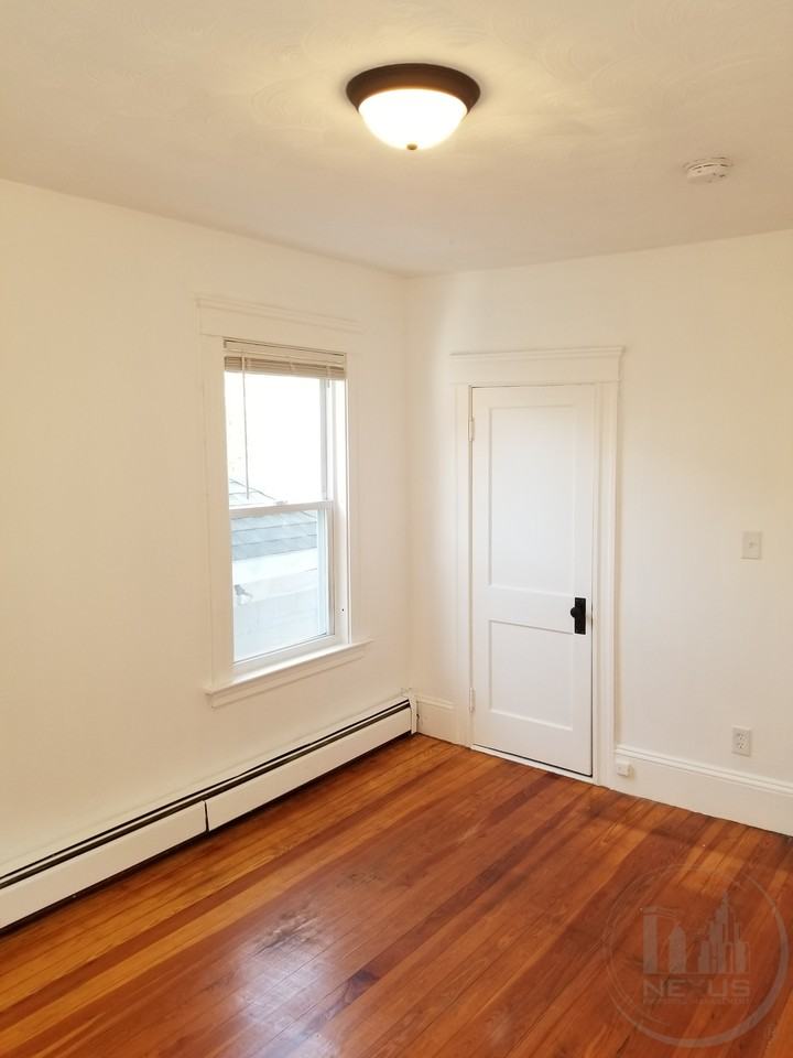 59 Sweet Ave - Photo 7 of 9