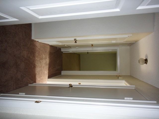 505 Austin St - Photo 7 of 19