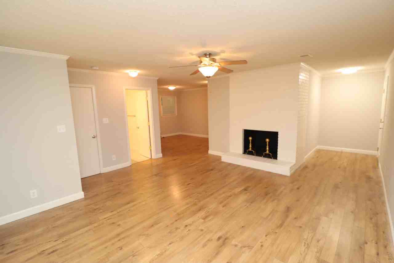 1426 Old Trinity Circle #10 - Photo 3 of 31