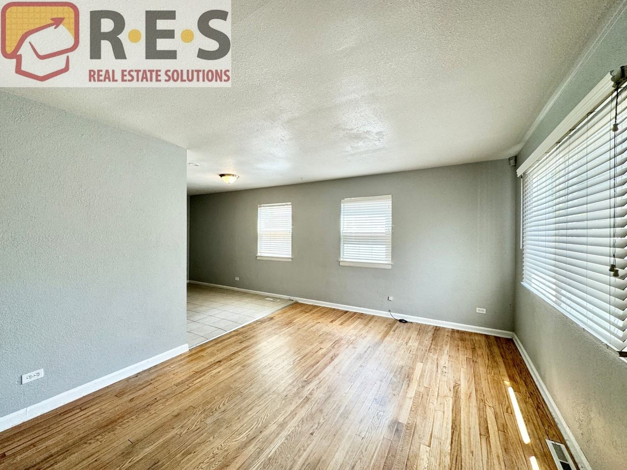 1738 Verbena St - Photo 6 of 11