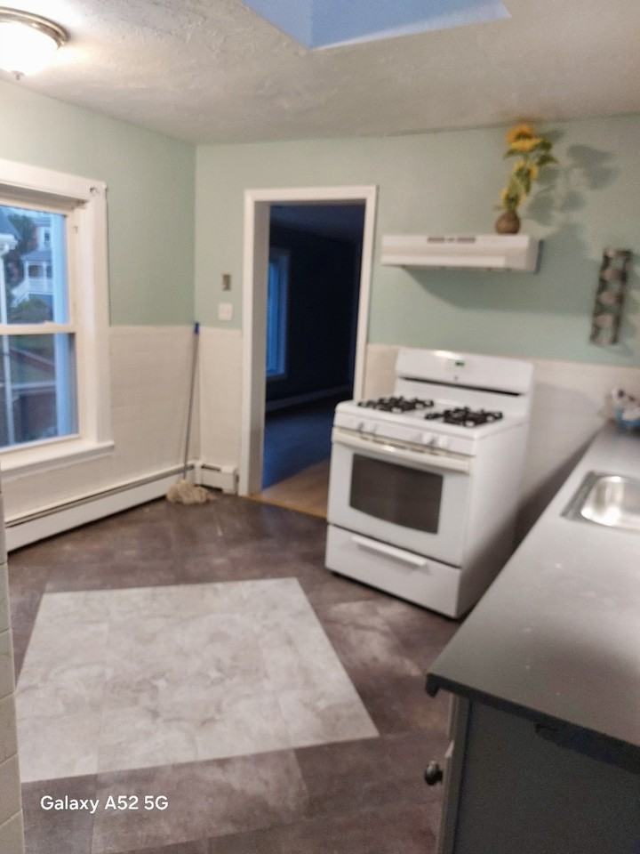 31 Dell Ave #2 - Photo 3 of 15
