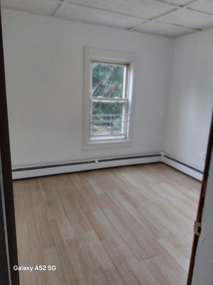 31 Dell Ave #2 - Photo 6 of 15