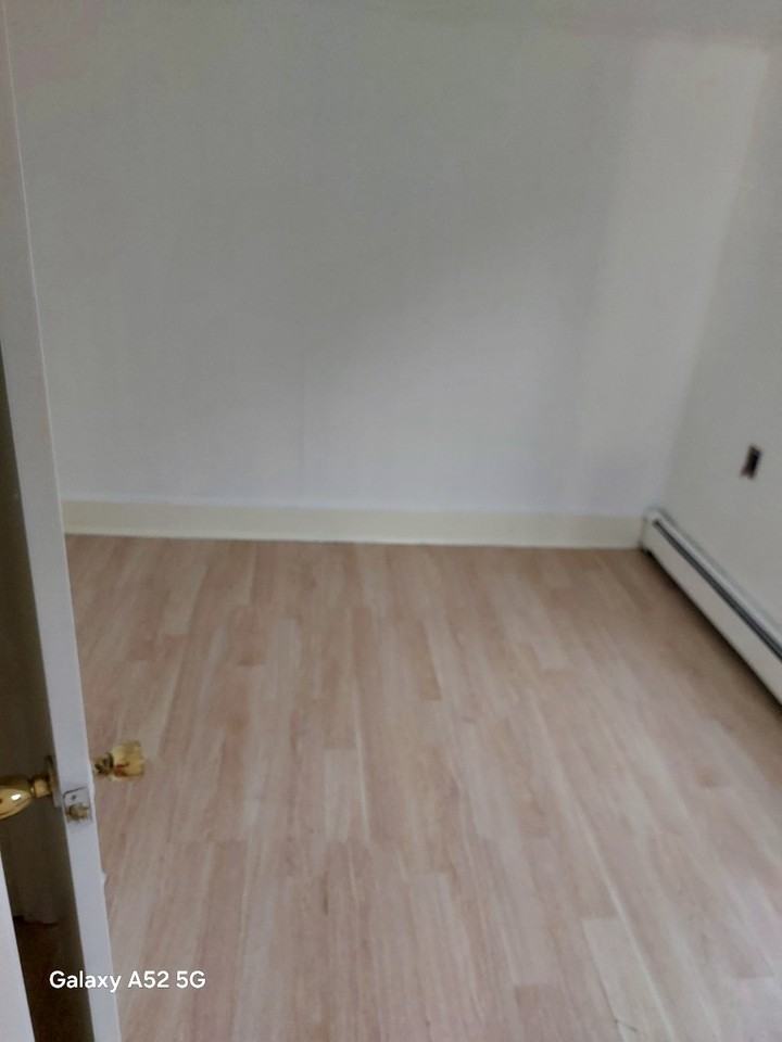 31 Dell Ave #2 - Photo 7 of 15