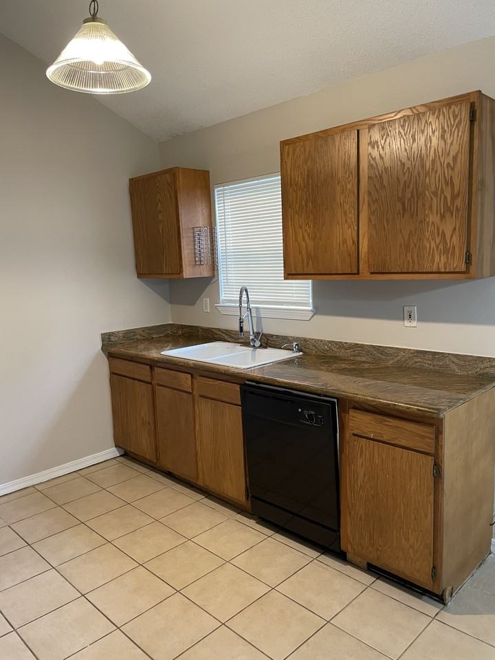 72186 Formosa Dr #NA - Photo 3 of 14