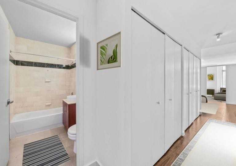 John St #2907 - Photo 4 of 11