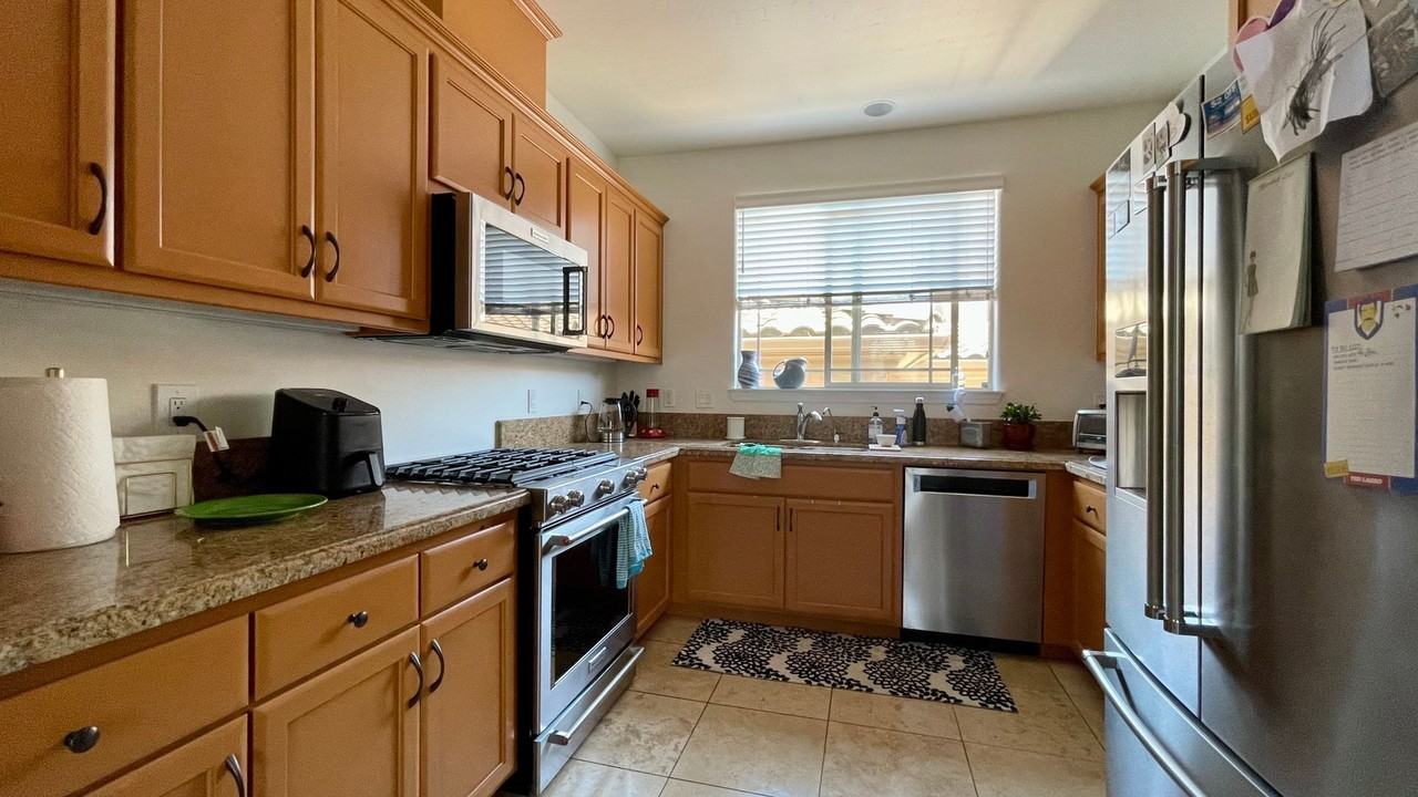 185 Brisco Rd #F - Photo 3 of 13
