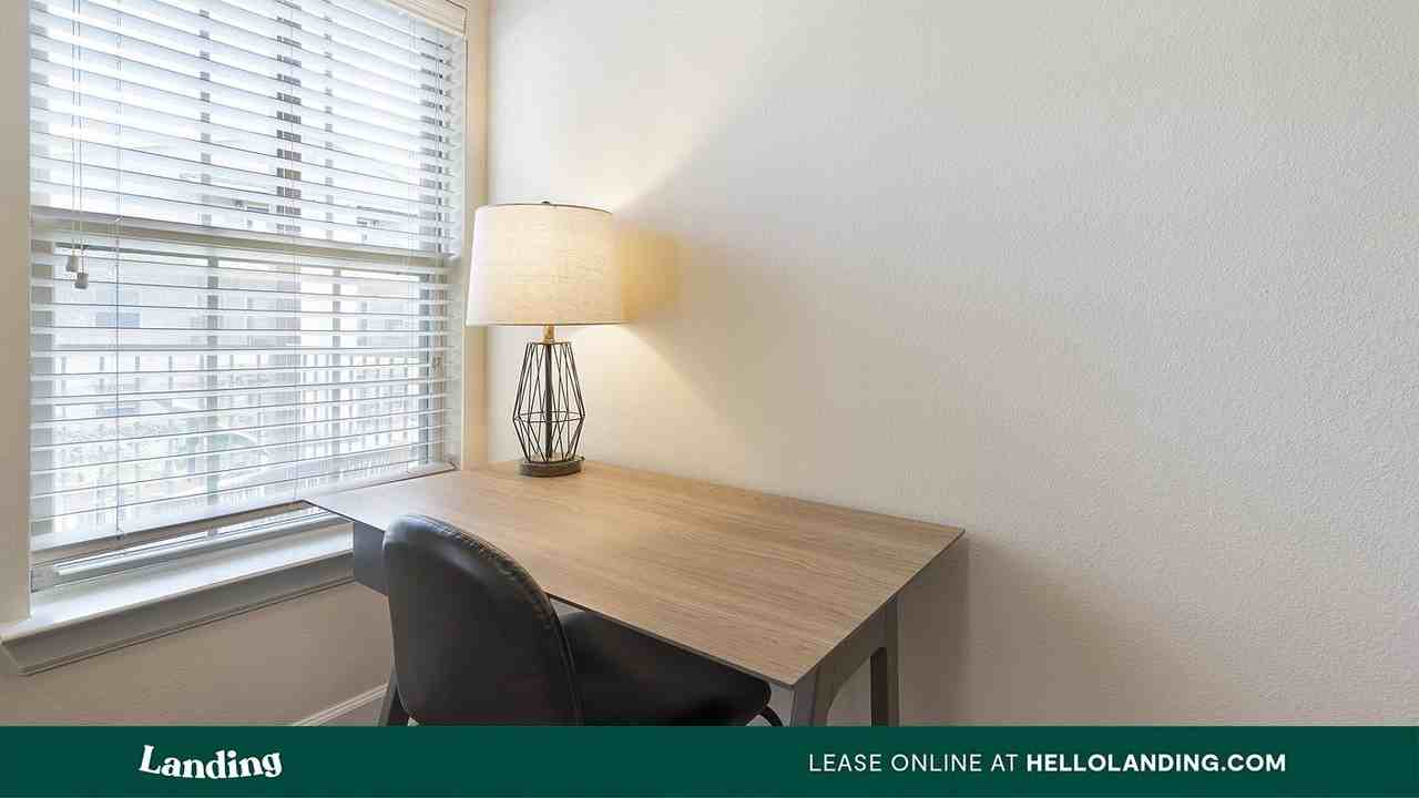 2745 Westpointe Dr - Photo 7 of 50