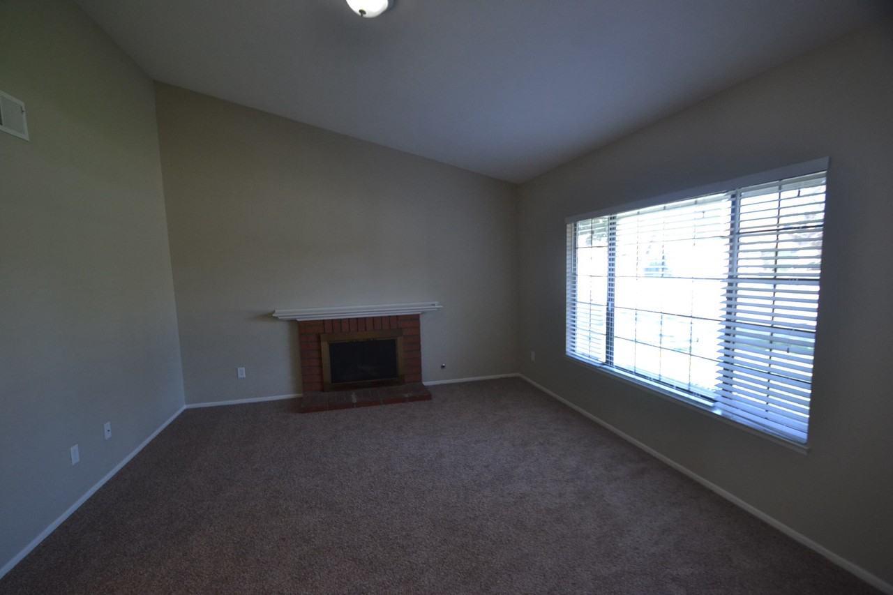 29623 Avenida De Real - Photo 2 of 9