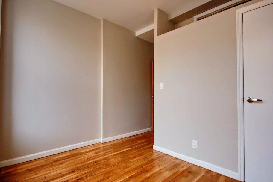 200 1st Ave #1 - Photo 2 of 8