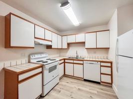 featured image of 2594 California Park Drive