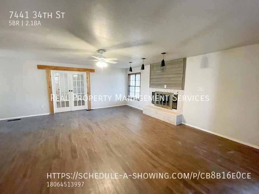 7441 34th St - Photo 3 of 19