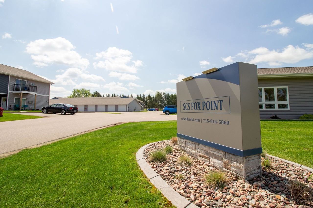 SCS Fox Point - Photo 4 of 50