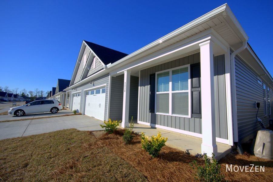 2830 Southern Magnolia Dr - Photo 3 of 40