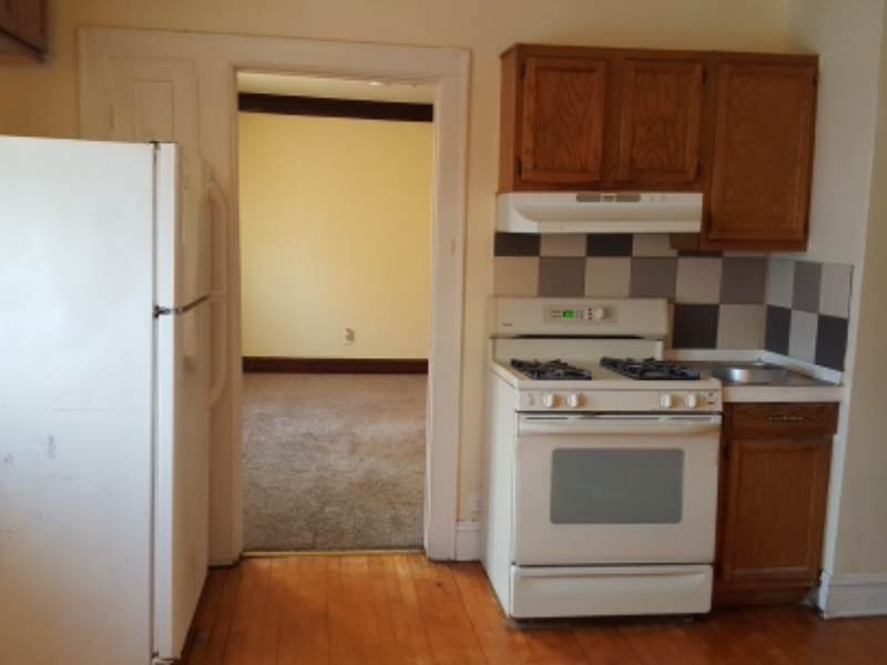 1231 Park Ave #2 - Photo 2 of 9