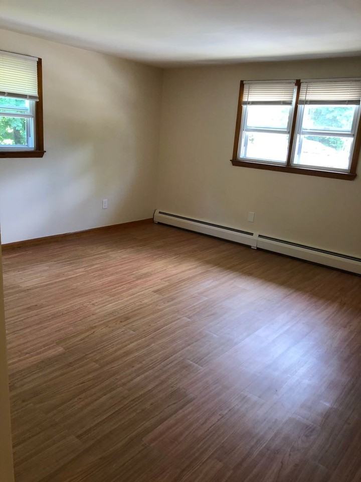 Summertime Properties - Photo 6 of 12