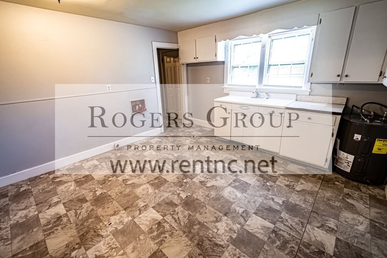 #363 - 3810-3812 Raleigh Rd Duplex - Photo 2 of 9