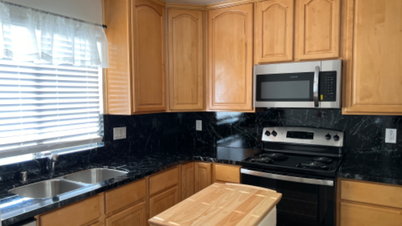 2090 Aldengate Way #2090