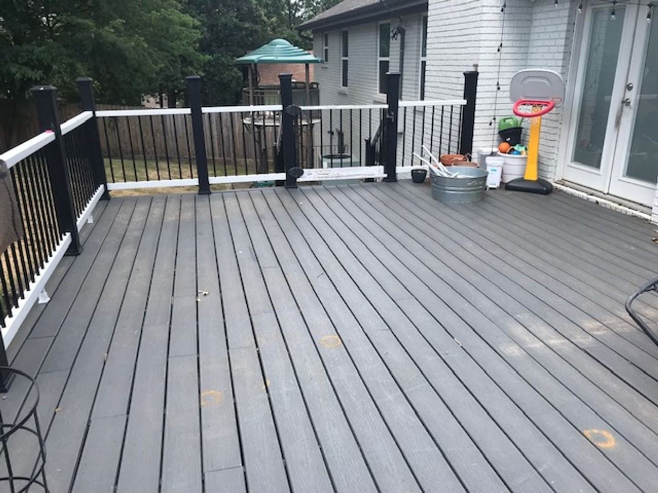 2404 Breckenridge Dr - Photo 4 of 33