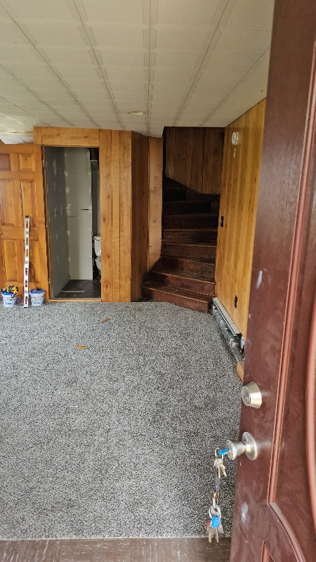 19 Lloyd Drive - Photo 4 of 28