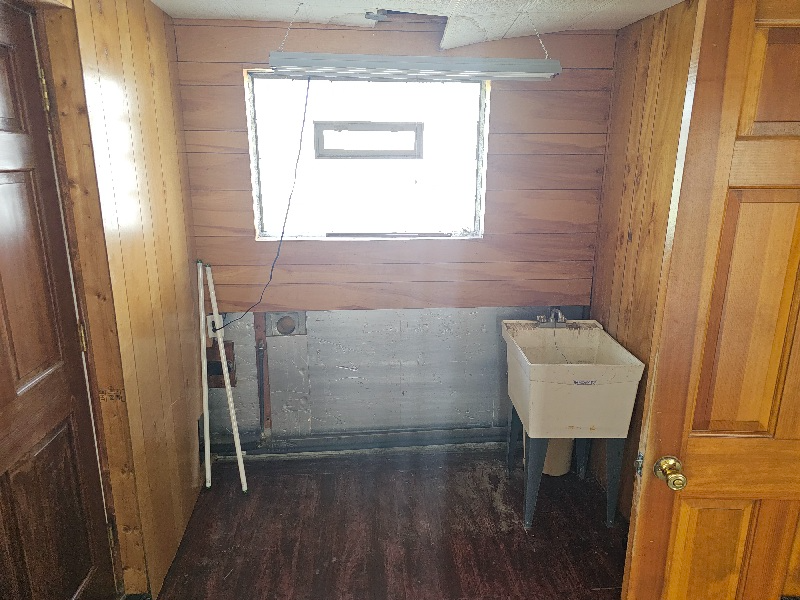 19 Lloyd Drive - Photo 7 of 28