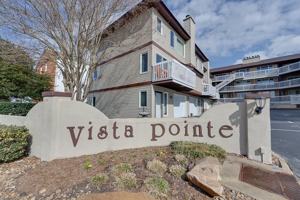 featured image of 2228 Vista Cir