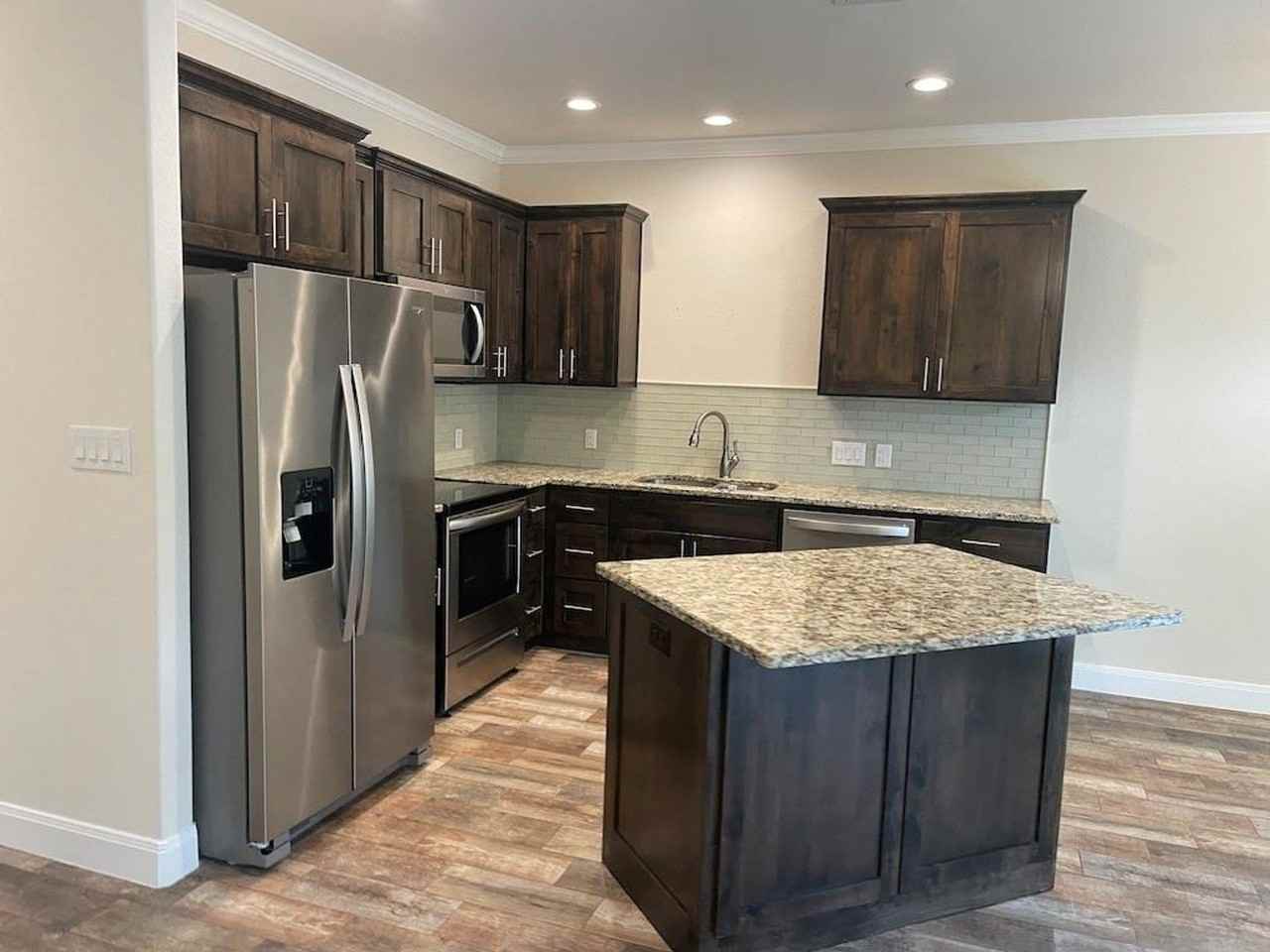 3210 Poe Cv #B - Photo 3 of 27