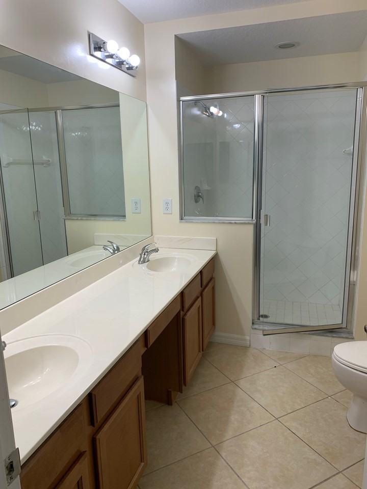 940 Spring Park St - Photo 3 of 23