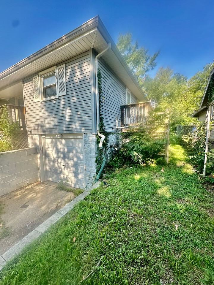 5119 Woodland Ave - Photo 3 of 17