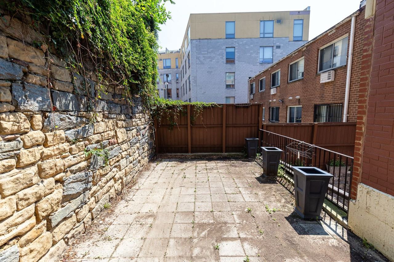 1421 Florida Ave Nw - Photo 6 of 24