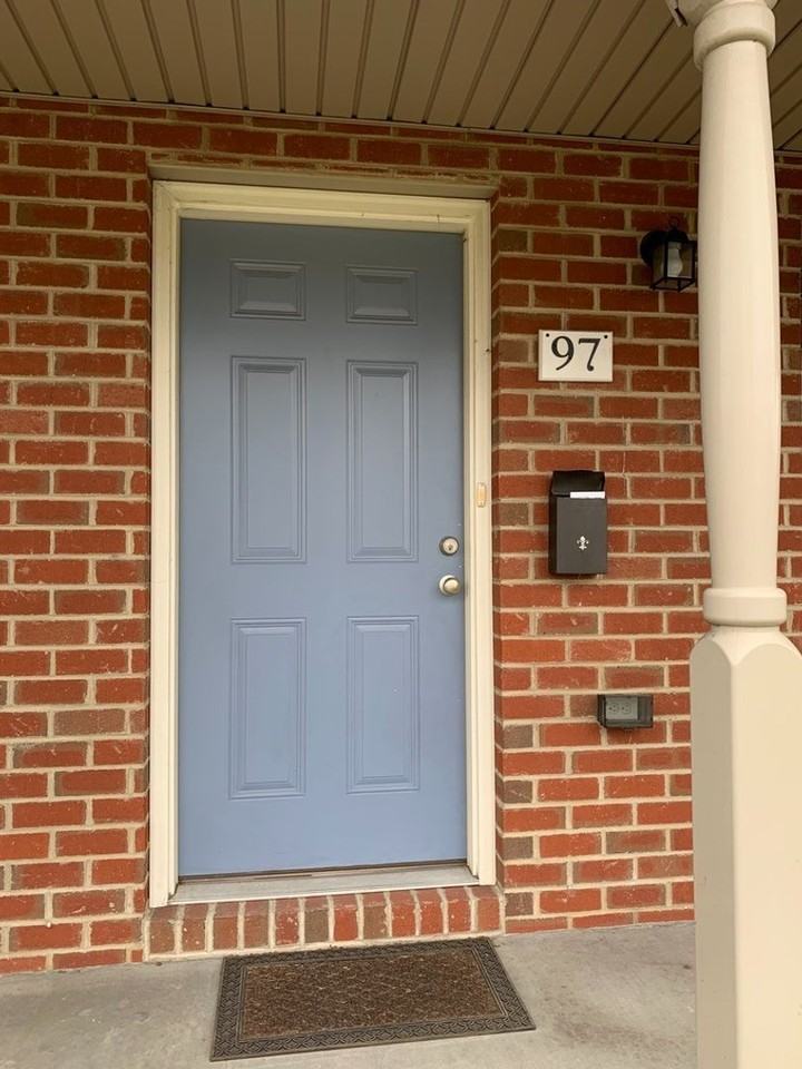 97 Dinkel Ave - Photo 2 of 11