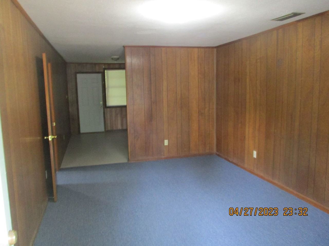 306 Drexel Street - Photo 2 of 10