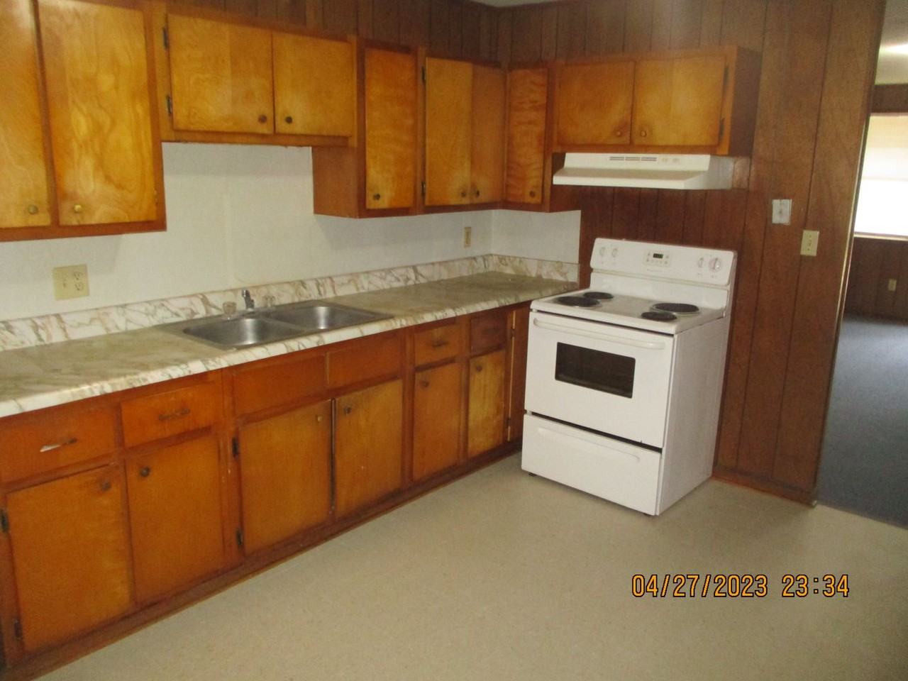 306 Drexel Street - Photo 3 of 10